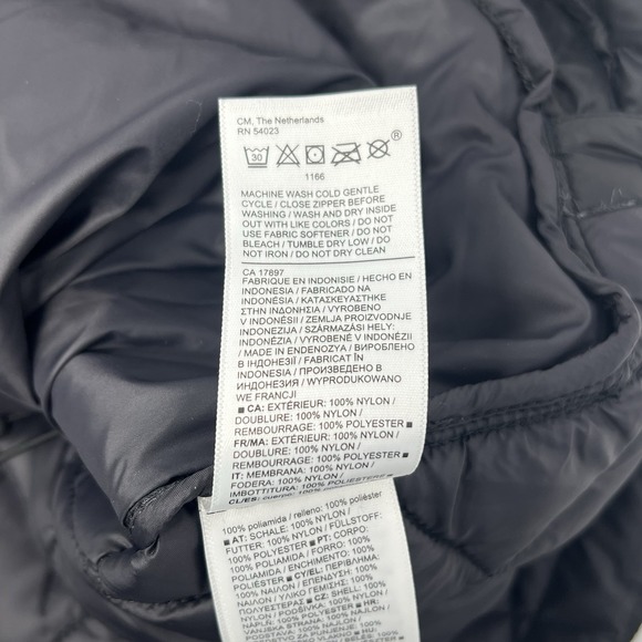 Athleta Whisper Featherless Puffer Vest Quilted Black Size Medium Women - Picture 7 of 8